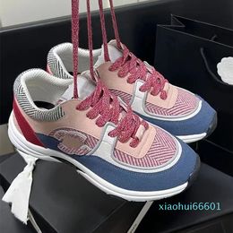 2024 fashion lady Letters Flat designer Running Trainers men gym sneakers