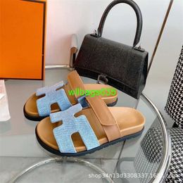Summer Slippers Chypre Sandals High End European Station 2024 Springsummer New Flat Bottom Low Heel Genuine Leather Slippers European and Am have logo HB4W