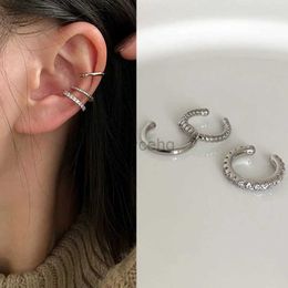 Hoop Huggie 3-piece/set womens clip earrings unisex minimalist fashion cartoon earrings set of earmuffs fake perforated clips 240326