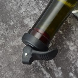 2024 Vinflaskstoppare Bar Handpress Tätning Champagne Beers Cap Beers Cork Plug Seal Lids Vakuum Fresh-Keeping Wine Bottle Plug