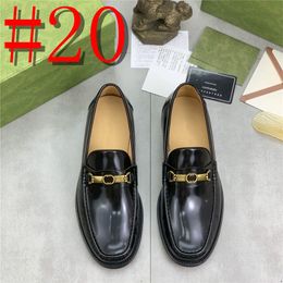 39Model Size 6 to 12 Mens Designer Dress Shoes Genuine Leather Double Buckle Monk Strap Men Shoes Snake Print Cap Toe Classic Luxurious Italian Shoes