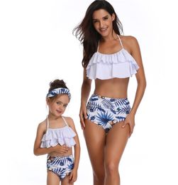 Mother Daughter Swimwear Women High Waisted Ruffle Top Off Shoulde Swimwear Bikini Set Kids Girls Beach Family Matching Bathing Su5675444