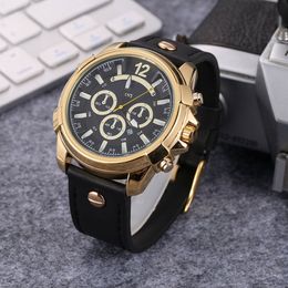 Fashion Brand Watches Men Big Dial Style Leather Strap Quartz Wrist Watch DZ01326k