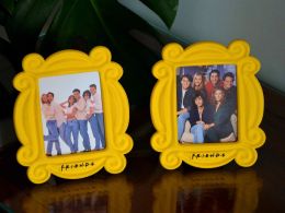 Frame Friends TV Show Photo Frame Handmade Monica Door Frame Yellow Photo Frames Collectible Home Decor Desk Ornaments Friends Gifts