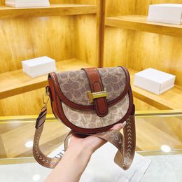 the Store Exports Designer Bags Wholesale Fashion Contrast Colour Bag Womens Fashion Saddle Shoulder Texture Foreign Style Messenger