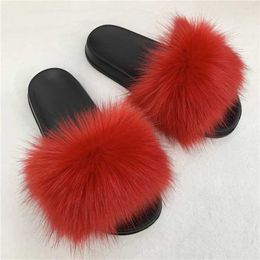 Slippers Slippers Artificial fur slider womens fluffy flat winter comfortable house sweet socks indoor flip H240326R2AM