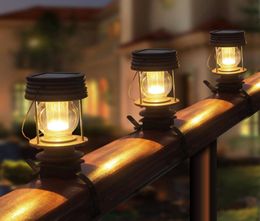 Solar Post Cap Light for Wrought Iron Fence Granny Retro Solar Barn Lantern Solar Stake Lights for Outdoor Garden8138377