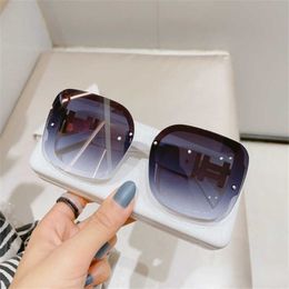 Square Sunglasses Women Black Oversized Sun Glasses Female Retro Vintage Big Frame Gradient Mirror Y220317314x