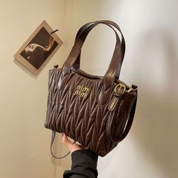 Store Export Designer Shoulder Bags New Fashion Womens Bag Fashionable Versatile Shoulder Edition Handbag Senior Crossbody