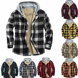 the New 2022 Plaid and Fleece Lg Sleeve Hooded Combined Fleece Loose Men's Jacket Winter Jacket Men Jackets R0Vm#