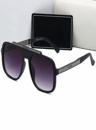 Top French fashion women sunglasses 4392 italy designer sun glasses goggle shopping beach eyewear eyeglasses for men2714425