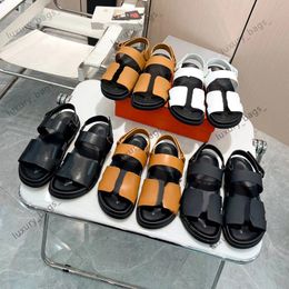 10a slide designer Slippers Beach Classic Flat Sandals Luxury Summer Lady Leather Flip Flops Top Quality Men Women Slides Size black white Luxury Sandals leather new