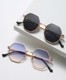 Square Sunglasses Men Women Fashion Small Frame Polygon Sun Glasses Metal Vintage Retro Brand Octagon Gafas De Sol9150776