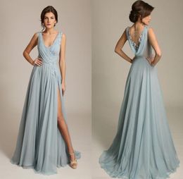 Gorgoues Dusty Blue Evening Dresses V Neck Sleeveless Appliques Chiffon Draped Back High Split Sexy Formal Evening Gowns Sweep Tra7278889