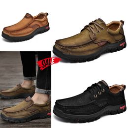 2024 Resistant Comfort Mens shoes loafers casual leather shoes hiking shoes a variety of options designer sneakers trainers GAI 38-51