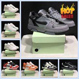 Designer Casual Shoes Out Of Office Sneaker Luxury For Walking Men Women Running Trainers White Black Navy Blue Panda Olive Beige Vintage Distressed Sports trainer