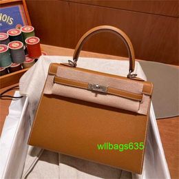 Ky Tote Bags Trusted Luxury Leather Handbag 2024 European and American New Advanced Headfelt Cowhide Bag Fashion High Capacity One Shoulder C have logo HB2H