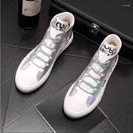 Casual Shoes Designer Boots White Men's Luxury Sneakers High Tops Graffiti Men Sheet Metal Platform 1H33