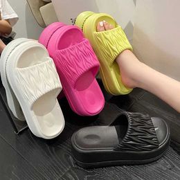 Slippers Slippers Tick Soled Womens 2024 New Outdoor Clothing Summer Top Added 7cm Single Line Slide Anti slip Folding Beach H240327