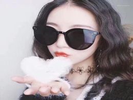 Sunglasses Women Brand Designer Korea Classic Square Frame Sun Glasses Fashion Female Men Cool Sunglasses18304717