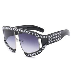 2019 Oversized Pearl Half Frame Sunglasses Women Big Brand Designer Elegant Ladies Sun Glasses For Female Clear Gradient Shades UV9469625