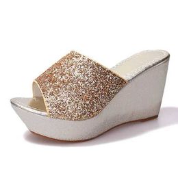 Slippers Slippers Womens Bling ig eel Pumps Ladies Mules Wedding Soes Wedges Slides Party Sandals Plaorm Slipper Peep Toe Zapatos De Mujer H240326EZOW