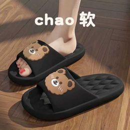 Slippers Slippers 2023 Bat Bear Women Summer Flip Flops Cute Cartoon Cloud Soes For Indoor Outdoor Soft Tick Beac Men Sandals H2403260XKN