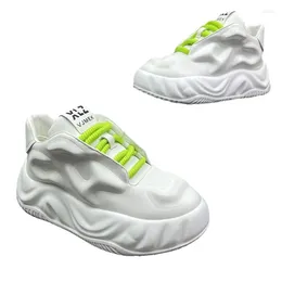 Casual Shoes Men's 2024 Spring Platform Sports Korean Style Versatile Dad Fashion