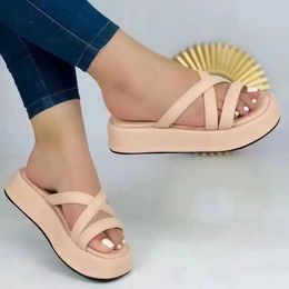 Slippers Slippers Summer Brigt Colour Ladies Sandals Sexy Plaorm Beac Female Slide Flat Sandal Soes For Women New Styles H240326D3Z0