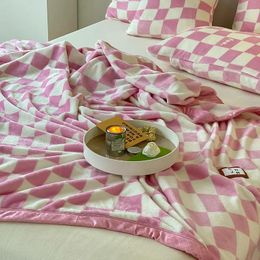 Blankets INS Plaid Bedroom Office Nap Blanket Thicken Warm Bedspread Checkerboard Single Double Bed Cover Home Decor