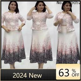 Ethnic Clothing L-3XL Christmas Two Piece Set Tops And Long Skirt African Clothes For Women Plus Size Dashiki Robe Femme Party Suit