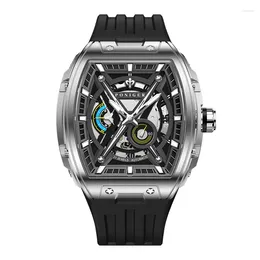 Wristwatches PONIGER Men Automatic Watch 46mm Luxury Tonneau Mechanical Wristwatch Sapphire Luminous Skeleton Dial Rubber Strap