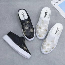 Slippers Shoes Flat Med Slides Cover Toe Women Heels Pantofle Platform High 2024 Scandals Fretwork Rubber Embroider PU Floral