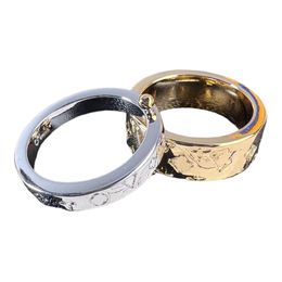 새로운 패션 디자이너 커플 반지 사랑 웨딩 럭셔리 Bijoux Double Rings womens mens 무료 배송 도매를위한 높은 버전