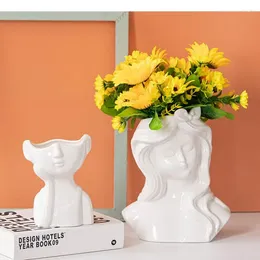 Vases Simple White Boy Girl Ceramic Vase Table Decoration Living Room Cartoon Flower Arrangement Home Decorations