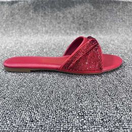 Slippers Slippers Womens Tablet 2024 Summer Fashion Designer Luxury Diamond Slide Outdoor Open Leisure Beach H24032600ZJ