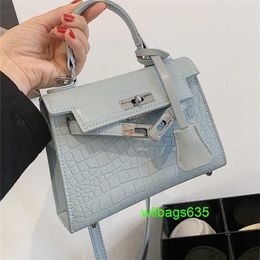 Ky Tote Bags Trusted Luxury Leather Handbag Small Bag Womens Light Luxury Ins Tide 2024 New Popular Crossbody Bag Design High Sense Small Handh have logo HBDZ