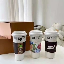 Designer Tumblers Ceramic Mug With Cup Cover Lid 600ml With Gift Box Luxury Letters Mug Flat Bottom Water Cup Coffee Cups
