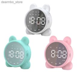 Desk Table Clocks Wholesale of childrens Bluetooth compatible speakers alarms sleep timers bedside alarms LCD digital displays and desk clocks24327