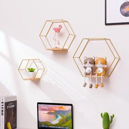 Racks Nordic Style Iron Wall Shelf Hexagonal Metal Wall Storage Rack Shelves With Wooden Board Display Racks Kitchen Room Home Decor