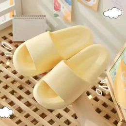 Slippers Slippers Summer slippers ticking sound suspender EVA couple men and women indoor non slip sandals soft casual bathroom fun flip H240326NZKY