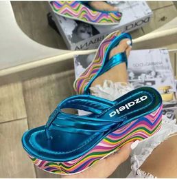 Terlik Terlik Yaz Yeni Fasion Style Ig Eel Flip Flops Kadınlar İçin Beac Terlik H2403262G94