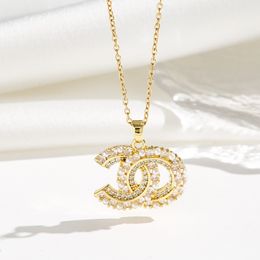 Women Brand Designer Double Letter Pendant Necklaces Simple Gold Plated Crysatl Pearl Rhinestone Sweater Newklace Wedding Party Jewerlry