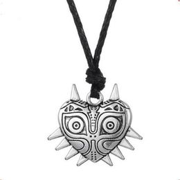 Z2 The Legend of Zelda Majoras Mask Pendant Pagan Wiccan Religious Necklace Jewelry235G