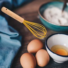 New Manual Egg Beater Wooden Handle Silicone Mixer Egg Beaters Whisk Kitchen Gadgets Egg Cream Stirring Kitchen Baking Pastry Tools