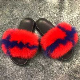 Slippers Slippers Newly Arrived Girl Luxury Fluffy Fur Slide for Womens Indoor Warmth Flip Cover Women Amazing Wholesale Heat H240326CE11