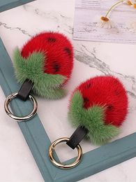 Keychains Luxury Real Strawberry Pendant Keychain Cute Plush Keyring Women Bag Purse Car Key Ornament Trinket Accessories Gifts