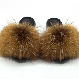 Slippers Slippers Summer womens fur slider fluffy raccoon fox outer flat flip cover rainbow H240326JO4L