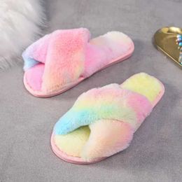 Slippers Slippers Fluffy Furry Women ome Plaorm Men Winter Plus Slides Indoor Fuzzy Lovely Coon Soes 20024 H240327