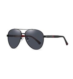 20ss Classic Pilot Polarized Sunglasses Men Women Designer Eyewear Black Red Yellow Frame Driving UV400 Lens Sun Glasses with case2270946
